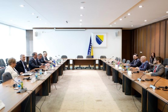 Чланови Заједничког колегијума оба дома ПСБиХ одржали састанак са делегацијом Парламента Уједињеног Краљевства Велике Британије и Сјеверне Ирске